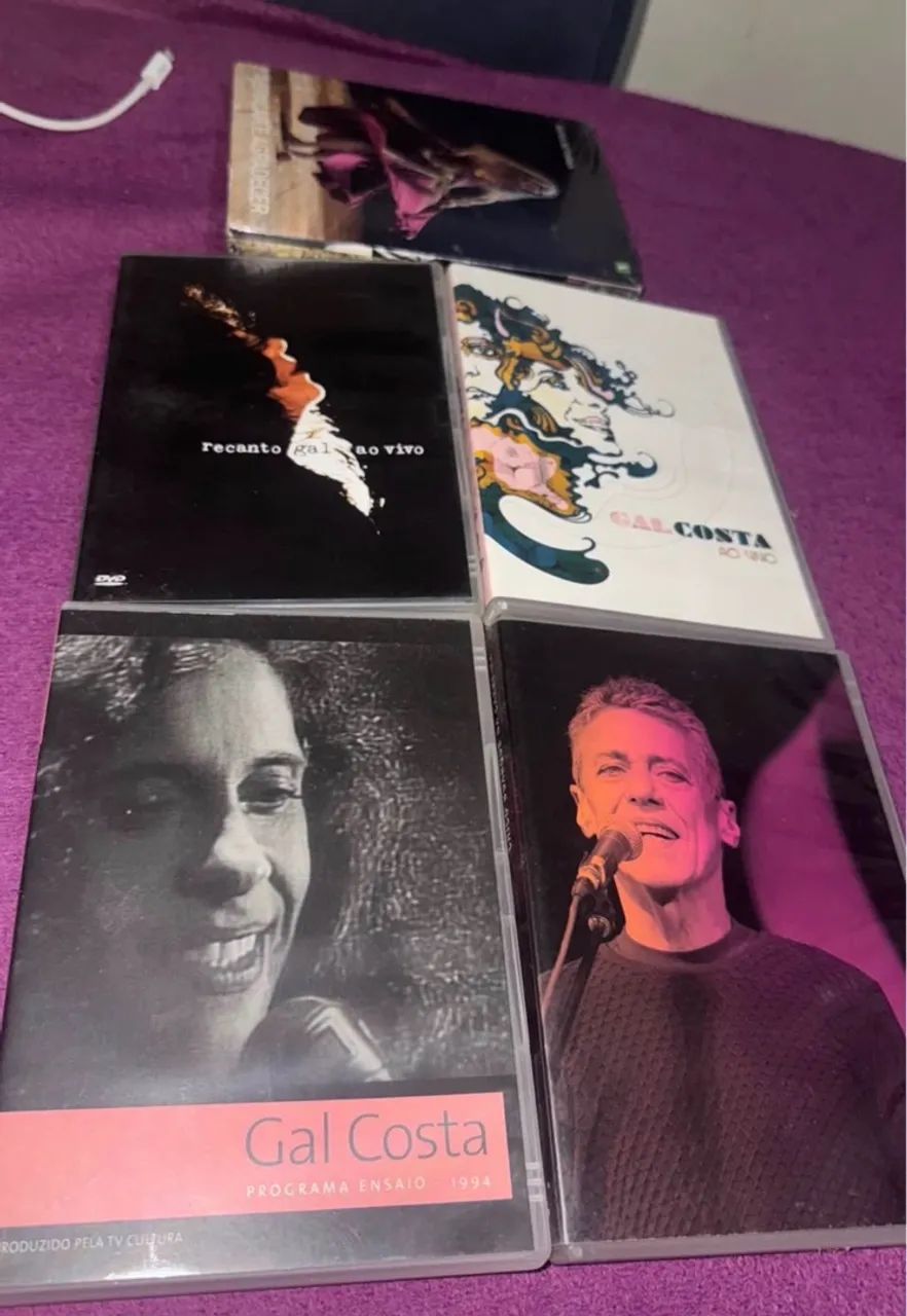 Lote CDs e DVDs - Foto 2