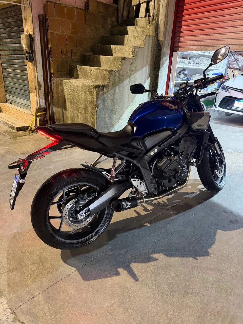 Cb 650 r E-Clutch 2026  - Foto 5