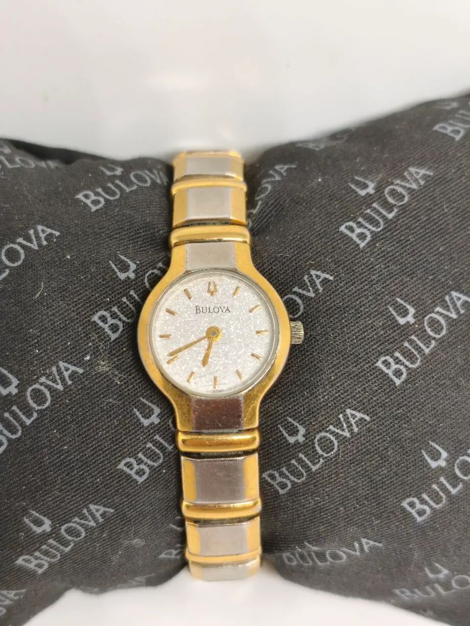 BULOVA FEMININO BICOLOR GLITTER ORIGINAL - Foto 3