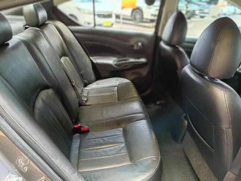 Nissan Versa SL 1.6 16V Flexstart 4P Aut. 2018 - Foto 10