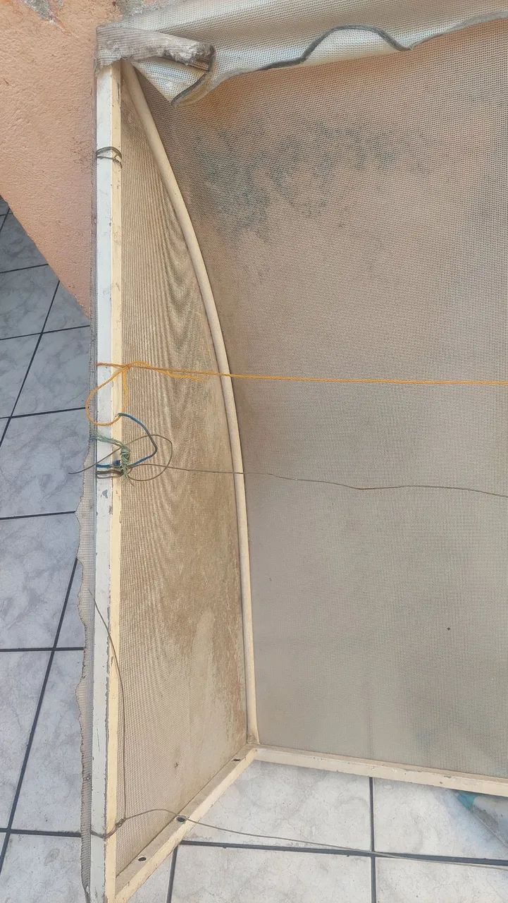 VENDE- SE UM TOLDO BCO - Foto 4