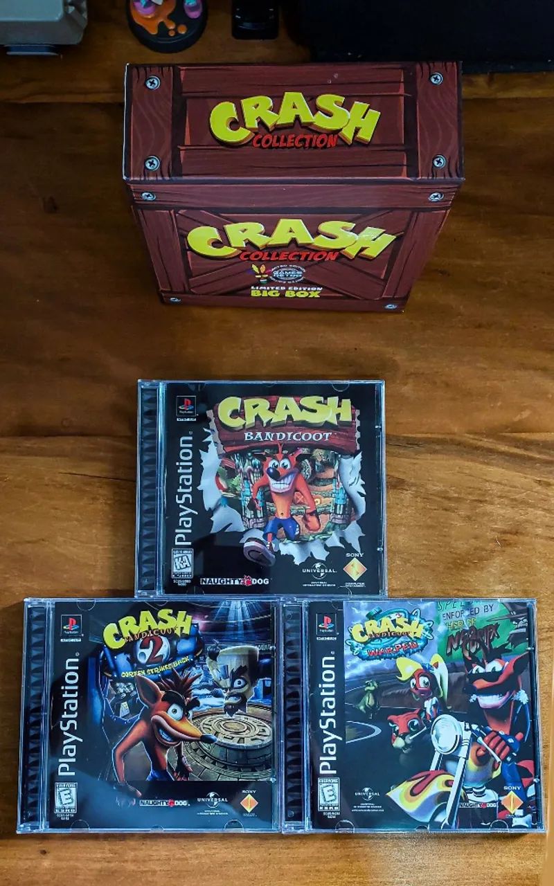 Crash Bandicoot Box com Crash Kart CTR Box Repro Industrial Limitado!