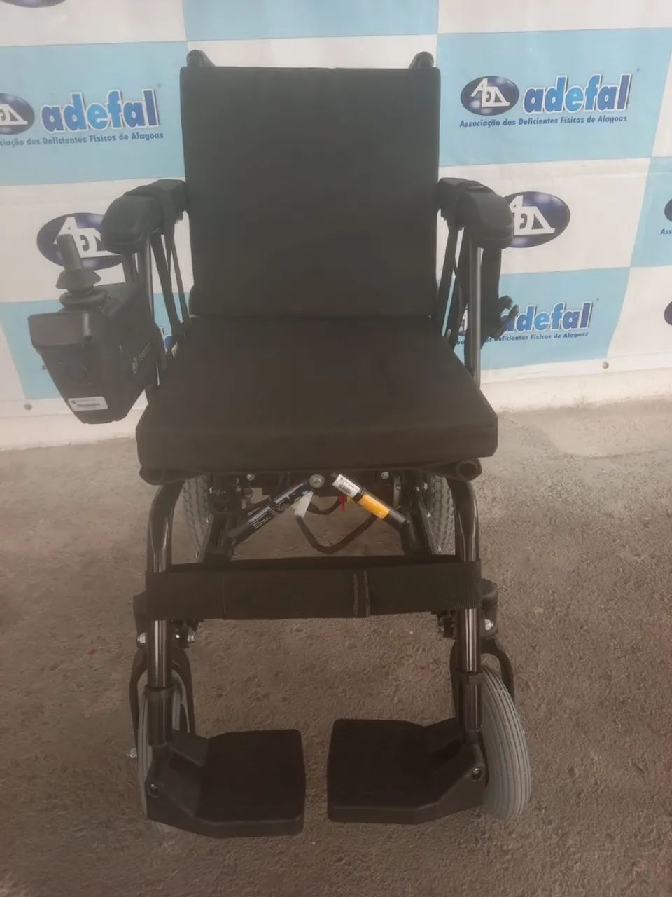 Cadeira motorizada  - Foto 2