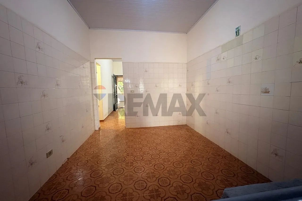 Casa com ótimo acabamento 3 quartos e terreno grnade - Foto 4