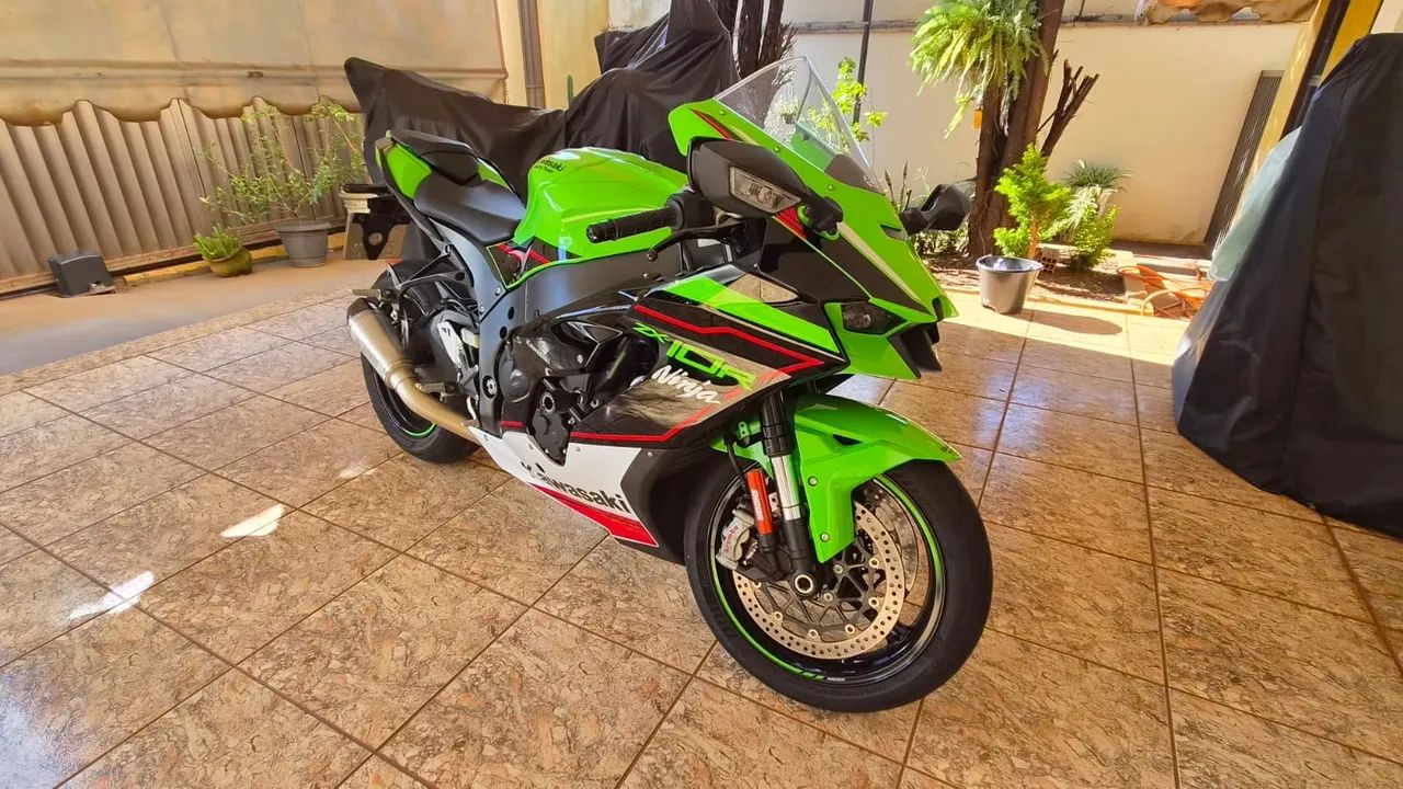 Kawasaki Zx-10/ Zx-10r 1000cc 2022 - 1500951831 | OLX