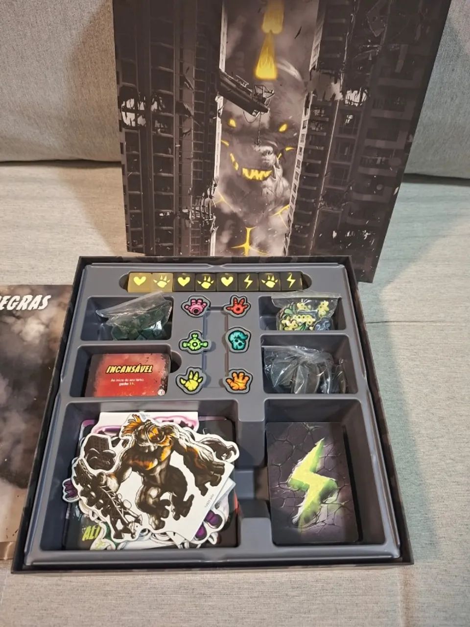 King of Tokyo: Dark Edition - Foto 3