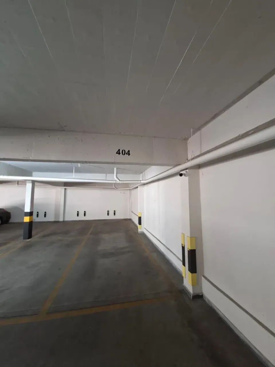 Apto oportunidade reformado e prédio revitalizado - Foto 2