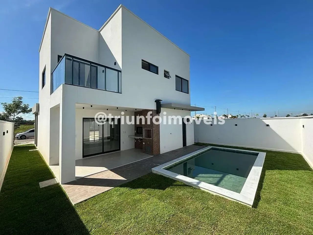Casa Duplex no Petrópolis Residence com 4 Suítes