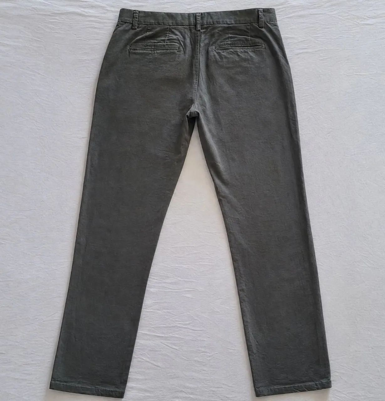 Calça de sarja Primark Importada - Foto 2