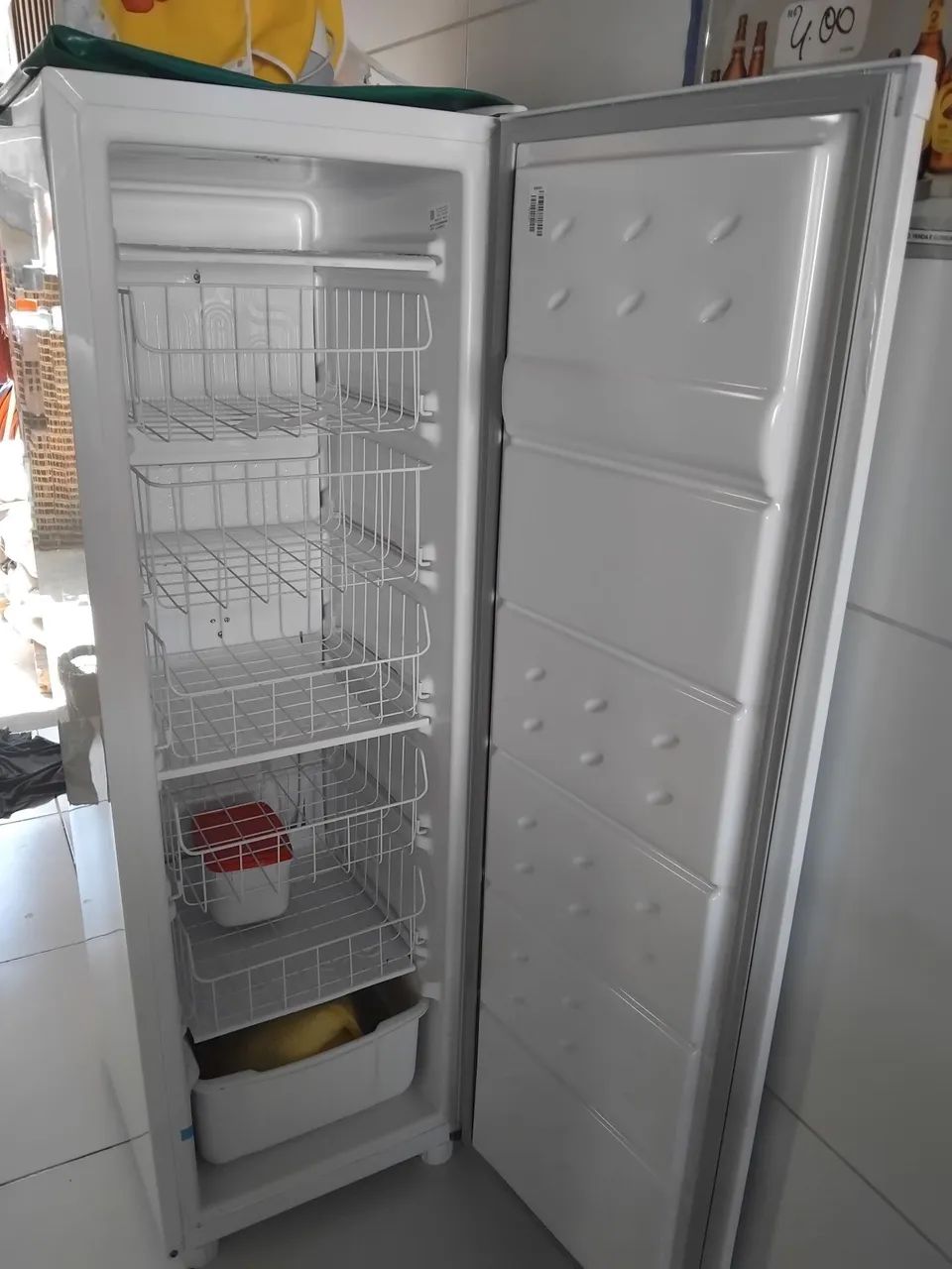 Vende-se freezer com 1 mes de comprada  - Foto 2