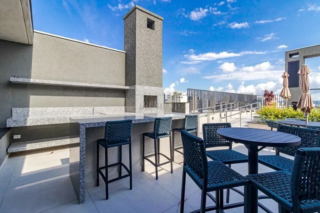 Studio moderno com 19m² e varanda à venda no Centro de Curitiba - Foto 5