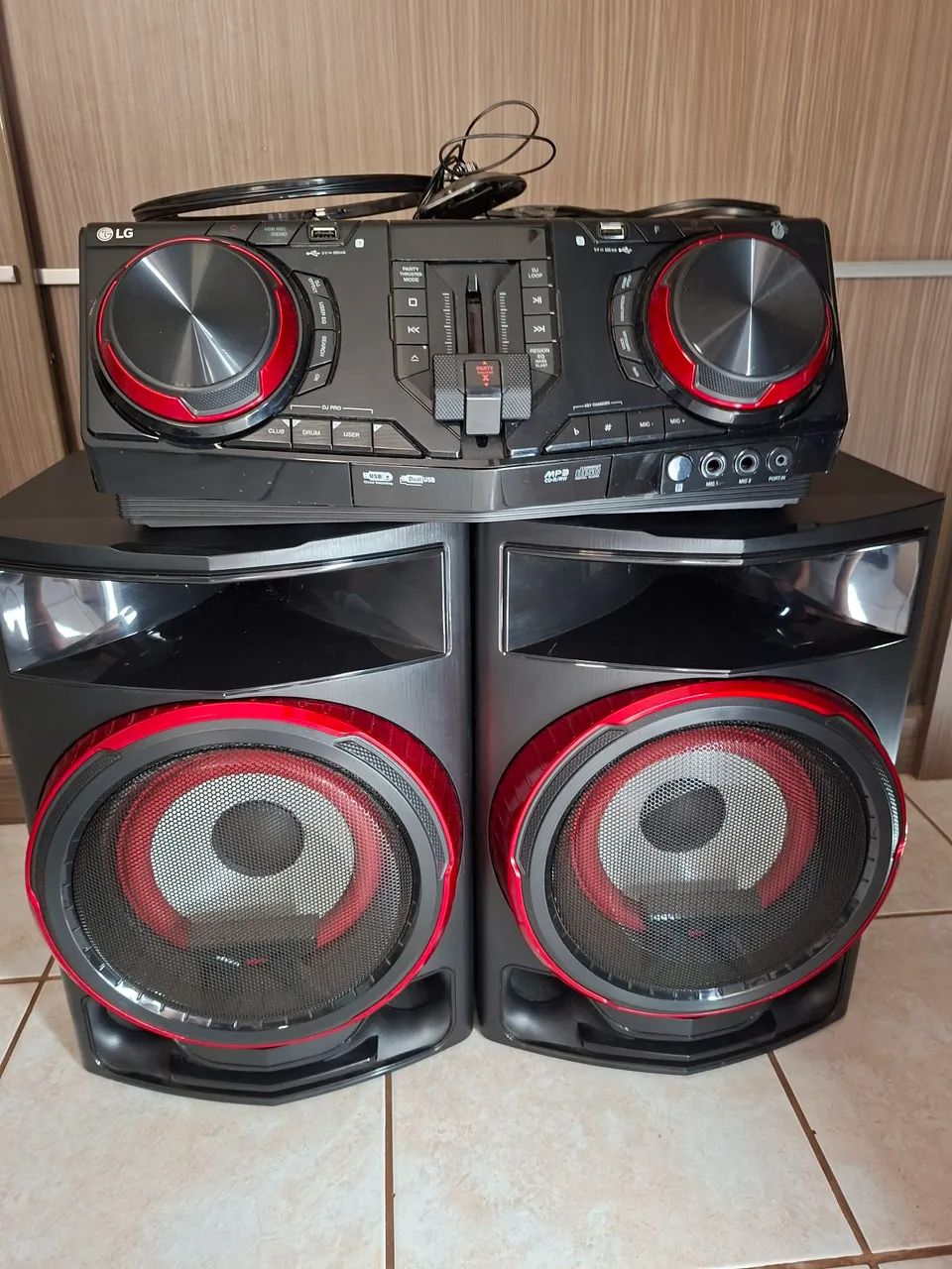 Som EXTREME POWER PARTY SYSTEM CJ87