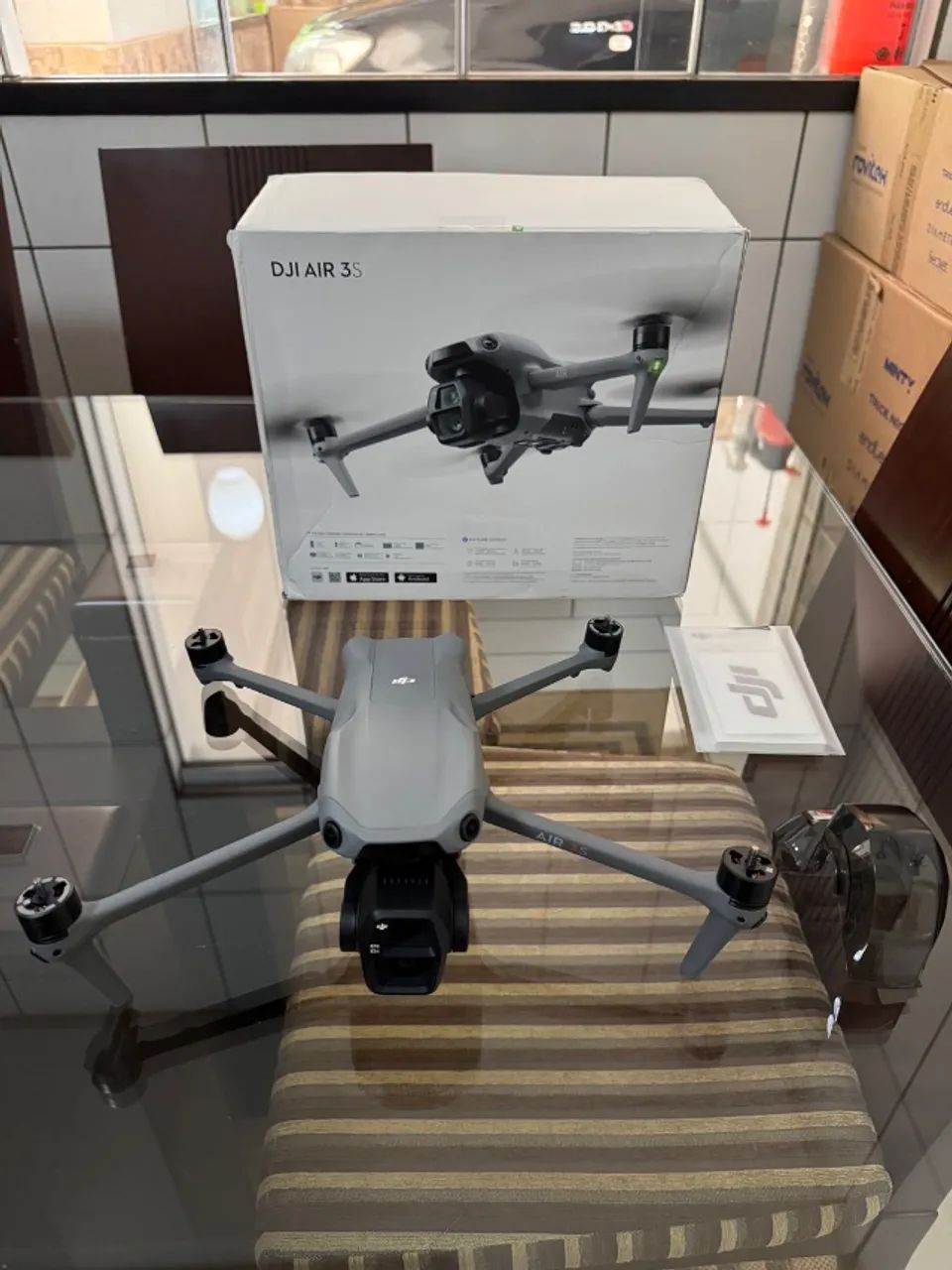 SOMENTE O DRONE DJI AIR 3S - IMPECÁVEL 