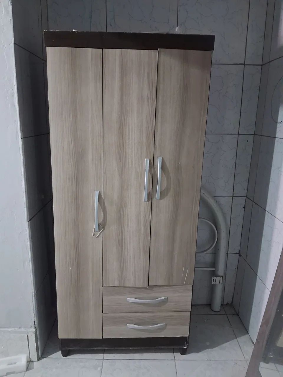 Guarda roupa multi uso