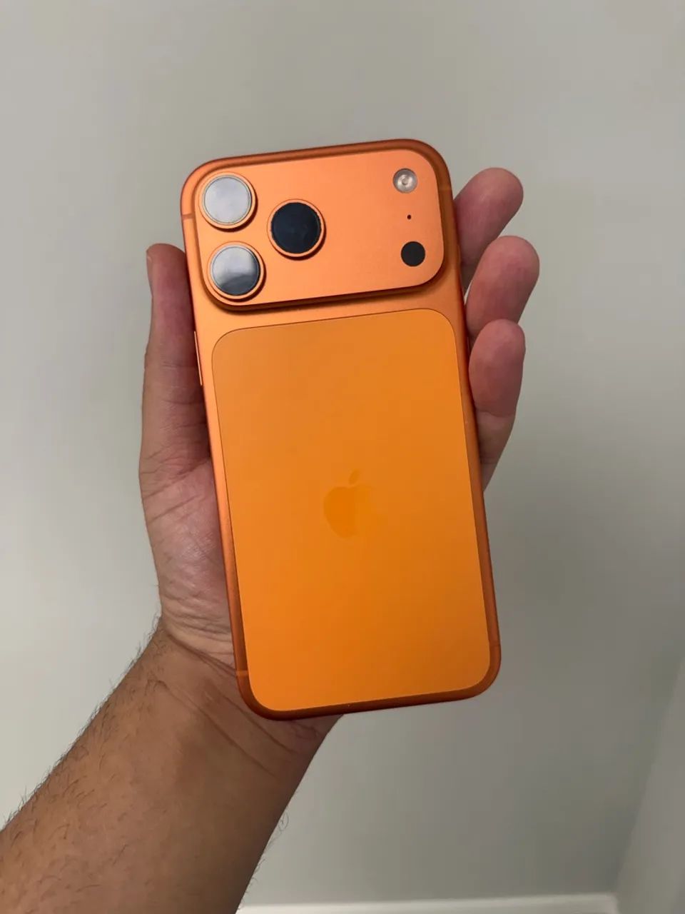 iPhone 17 pro max 