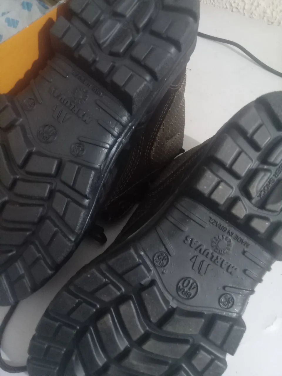 VENDO BOTA (COMPREI ONTEM) - Foto 4
