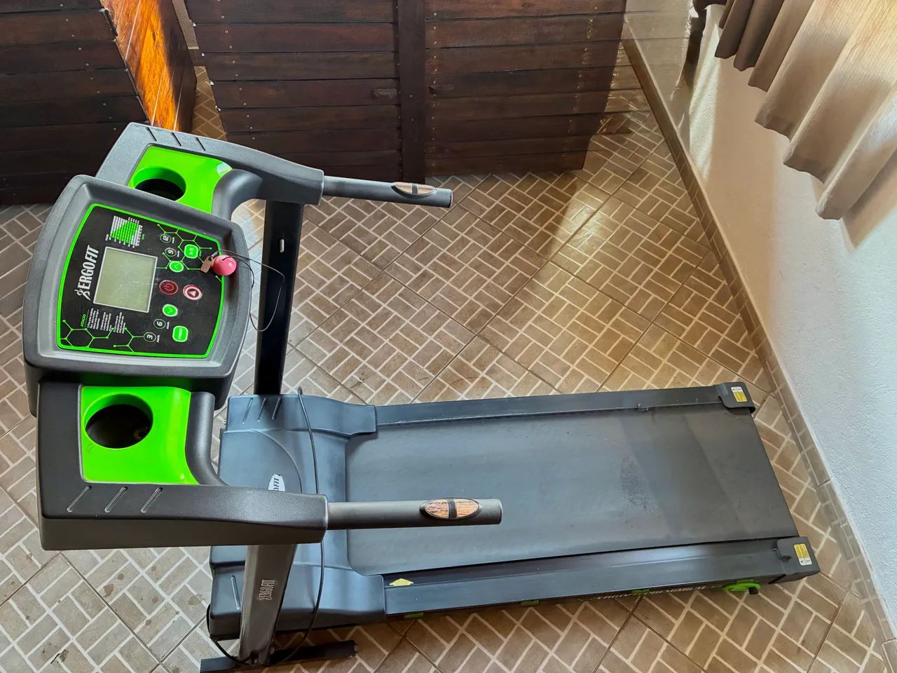 Esteira Ergométrica ErgoFit Premium 5.0  - Foto 4