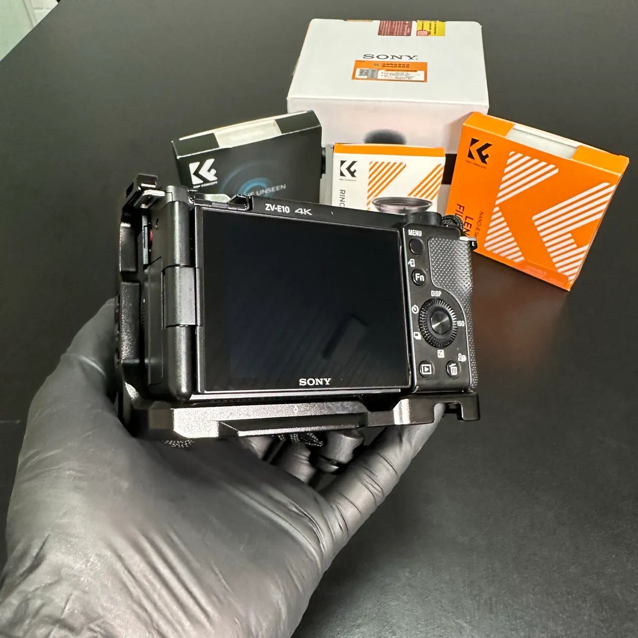 Câmera Sony ZV-E10 com Acessórios - Foto 4