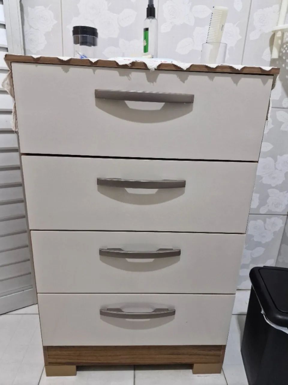 COMODA PARA QUARTO 4 GAVETAS  - Foto 2