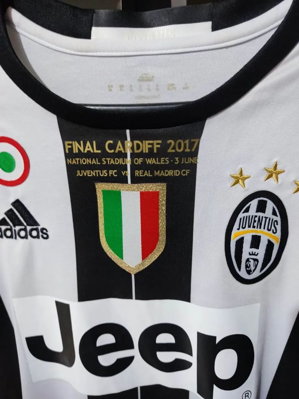 Camiseta Juventus Final de 2017 original Tam G - Foto 2