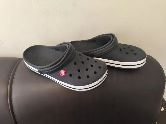 sandália crocs original - Foto 4
