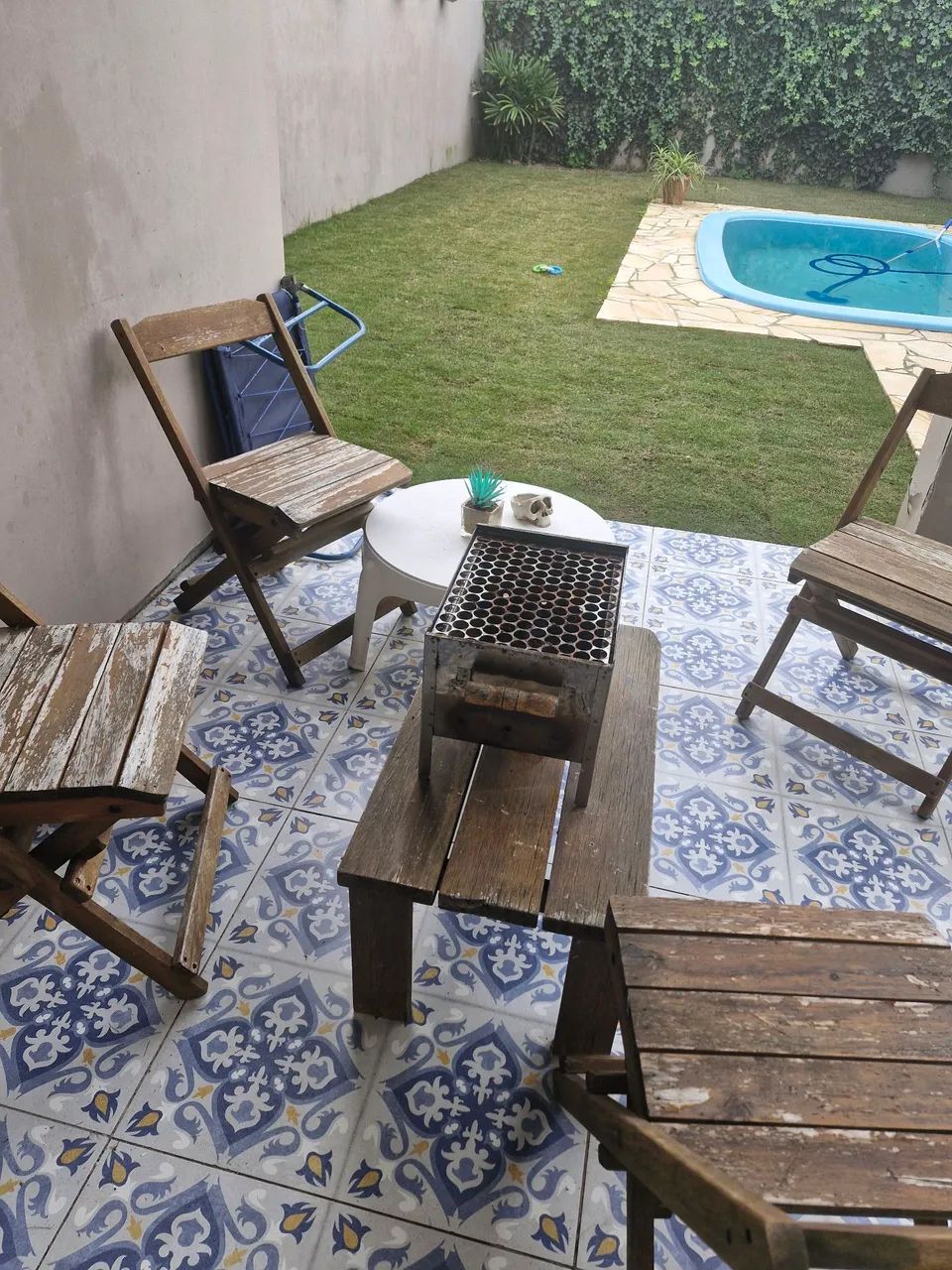 Cadeiras de madeira