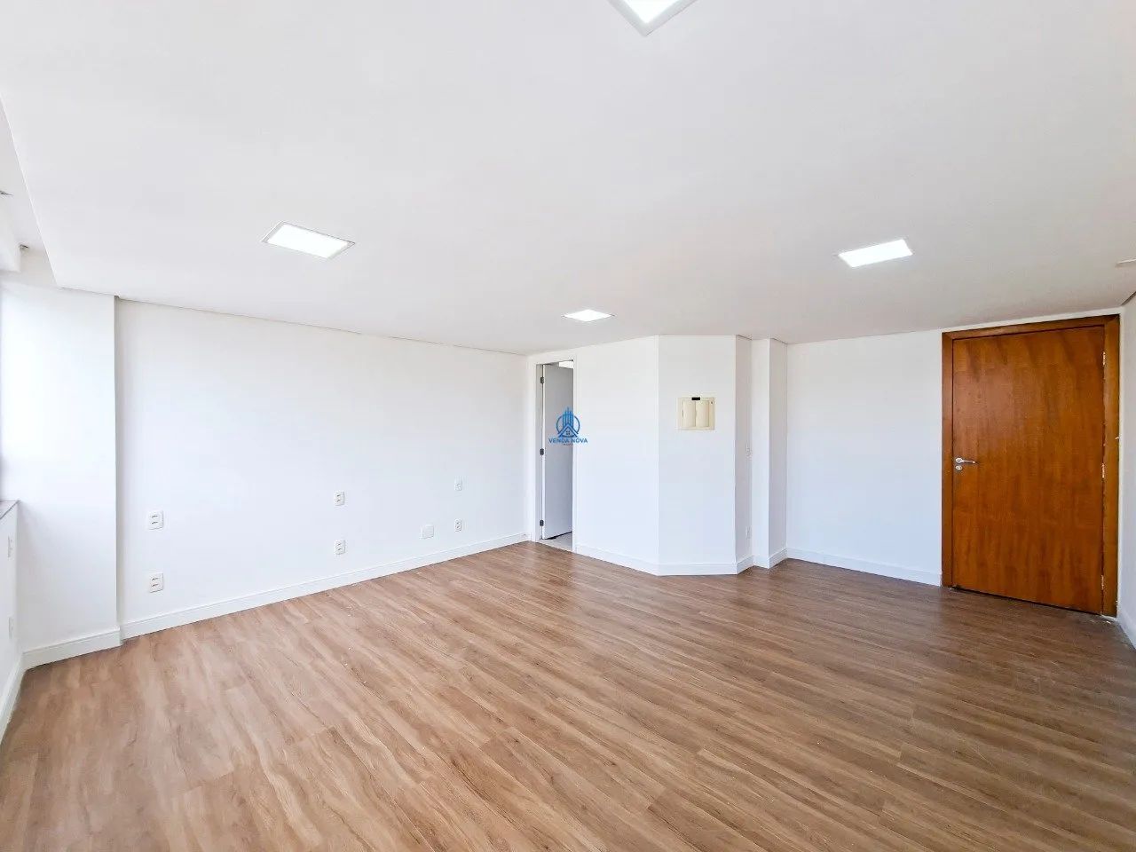 Sala para locação, 27 metros, 1 vaga