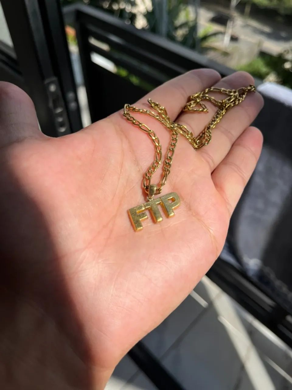 Corrente FTP Plated Micro Logo Chain Gold - Acessórios - Parque da 