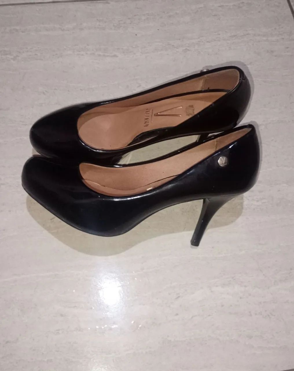 Scarpin Vizzano preto 38 - Foto 2