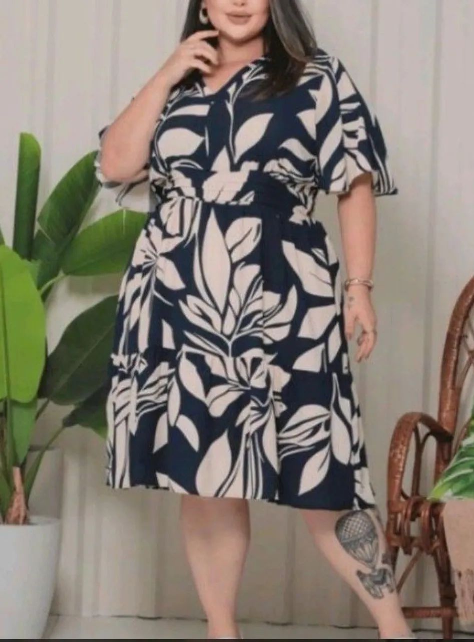 Vestido plus size floral 