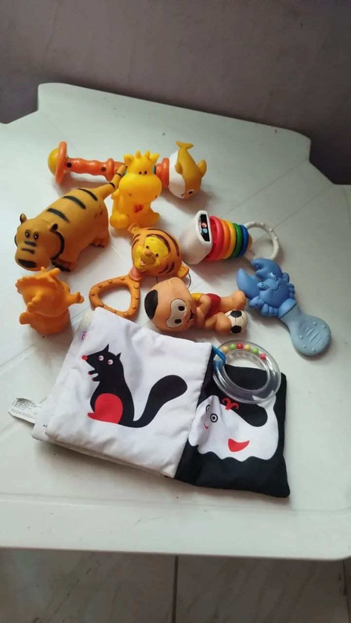 Lote de brinquedos. - Foto 4