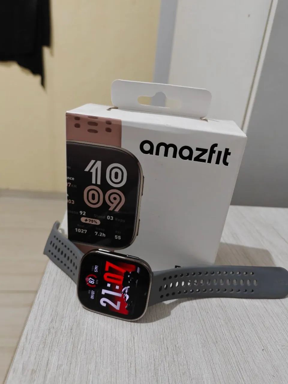 Smartwatch Amazfit Bip 6 - Foto 4