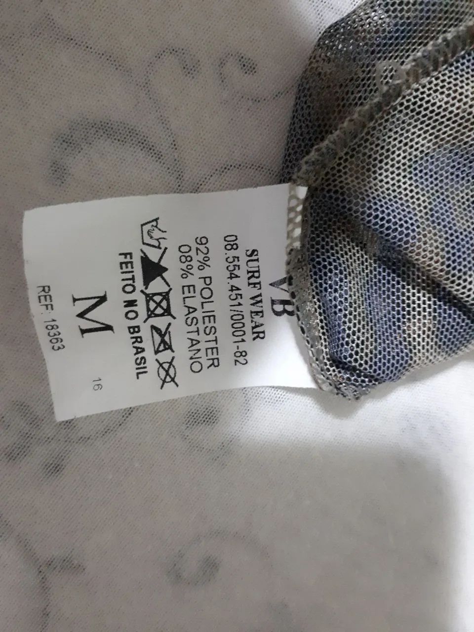 Blusa manga longa onça transparente com top preto  - Foto 3