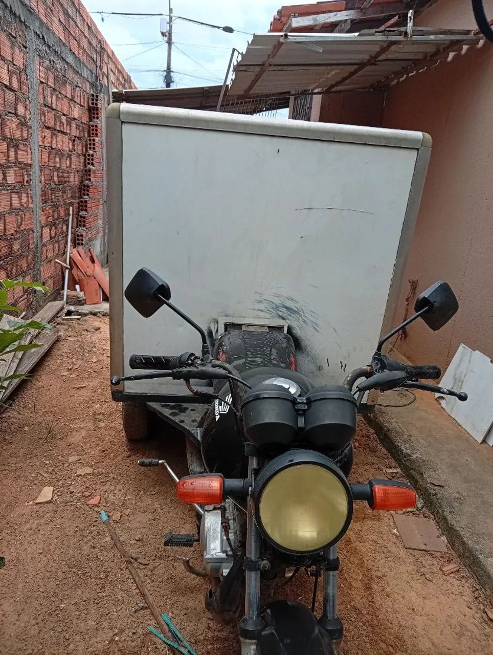 Moto com bau - Foto 2