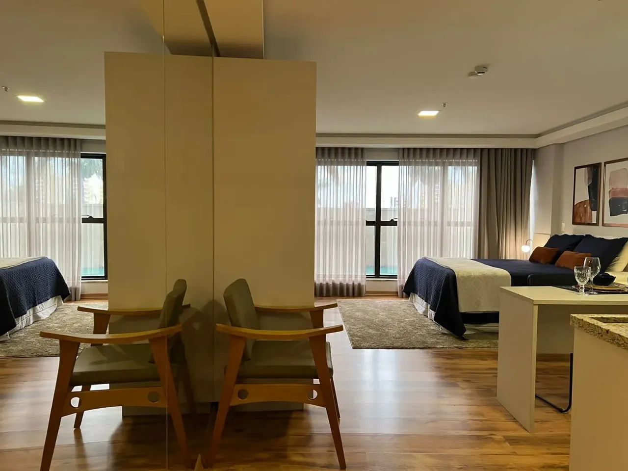Flat Suíte Confortável com Cama Queen e Cozinha Americana - Foto 3