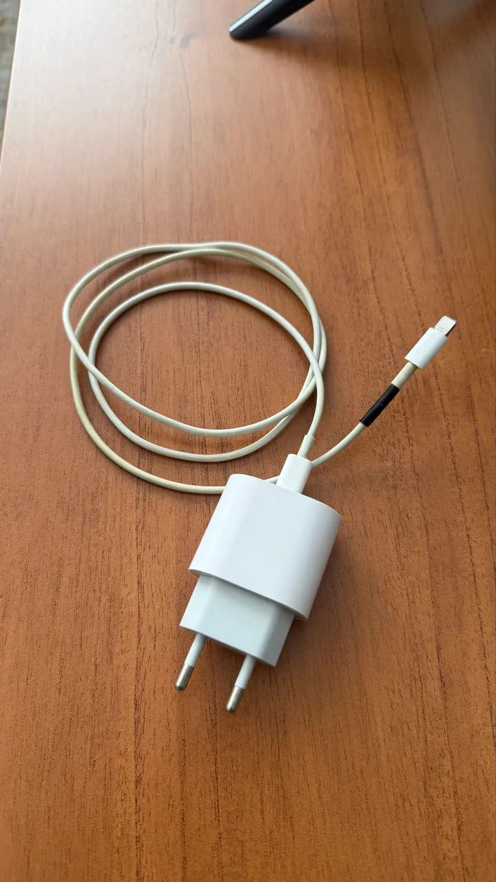 iPhone 12 64GB + Carregador Original  - Foto 2