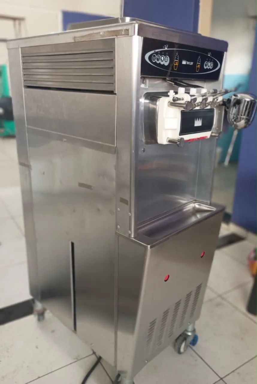 Máquina de sorvete expresso Taylor - Foto 2