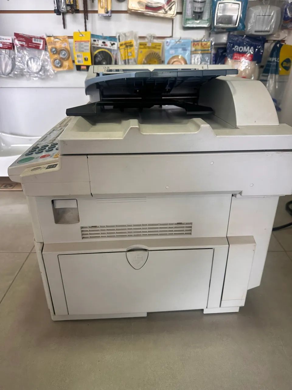 Vendo impressora multifuncional RICOH - Foto 2