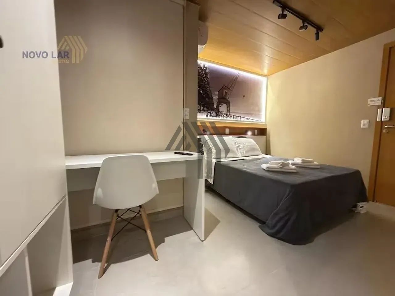 3444-Kit Net para locação com aproximadamente 20m², quarto com banheiro, mobiliado com exc - Foto 2