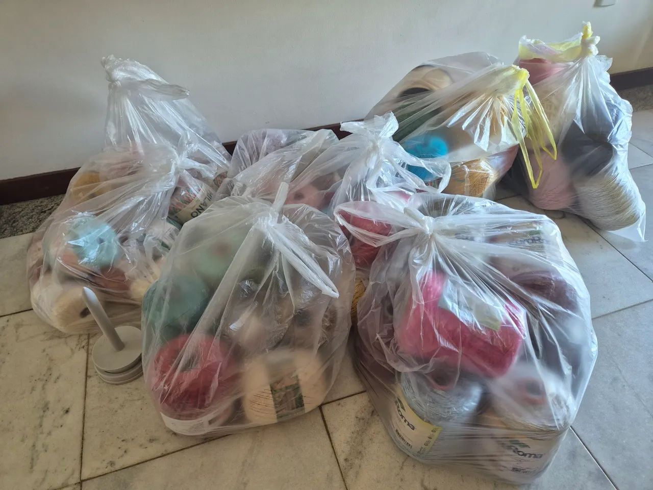 OPORTUNIDADE: Lote de Barbantes e Linhas EuroRoma (8 Sacos)