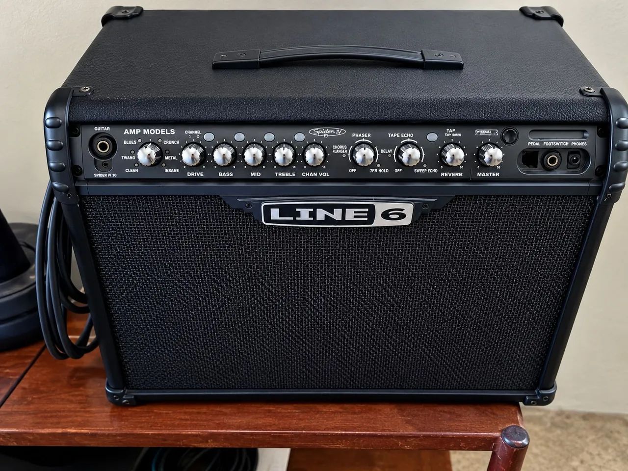 Amplificador line6 spider 75w - Foto 2