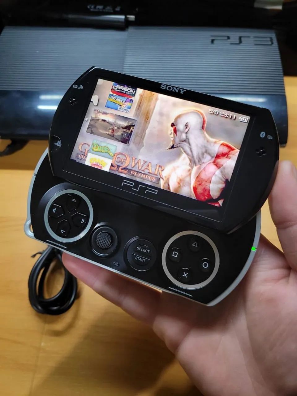 PSP GO