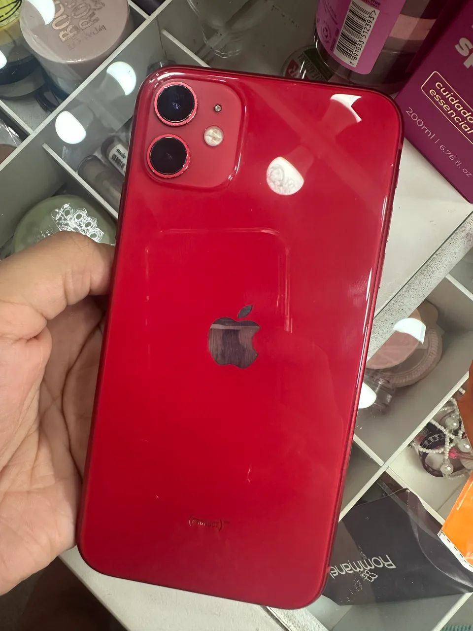 iPhone 11 64GB-  Perfeito Estado (Ler o anúncio)