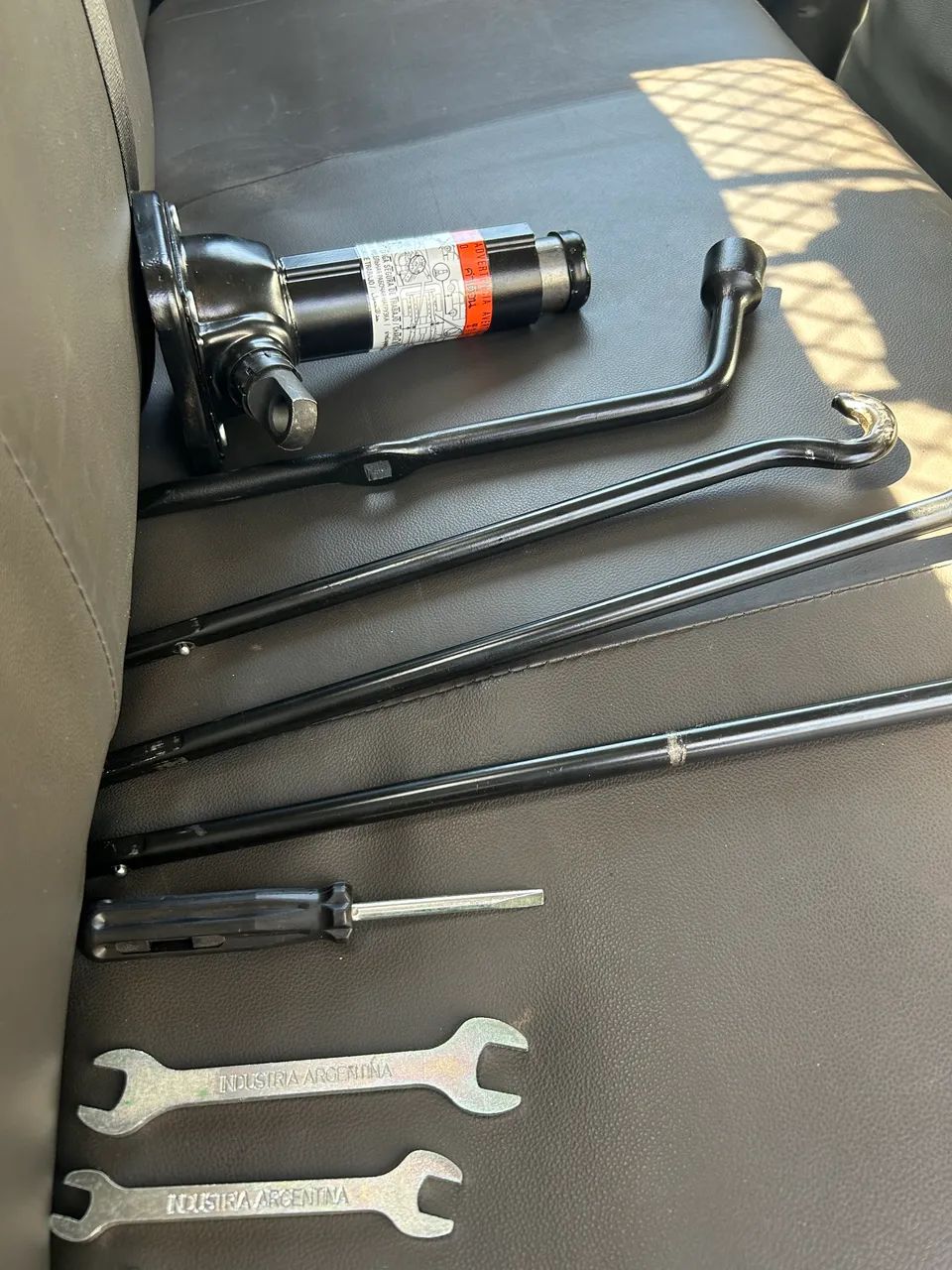 Kit macaco e chaves Hilux  - Foto 4