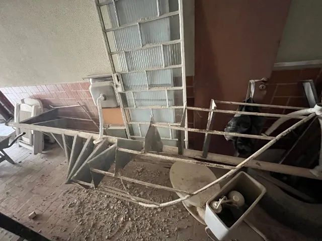 ESCADA CARACOL - Foto 3
