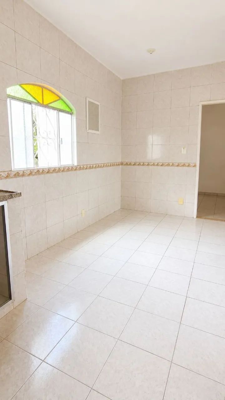CASA AMPLA DE 2 QUARTOS COM VARANDA E ENTRADA INDEPENDENTE - CAIEIRAS, VESPASIANO - Foto 3