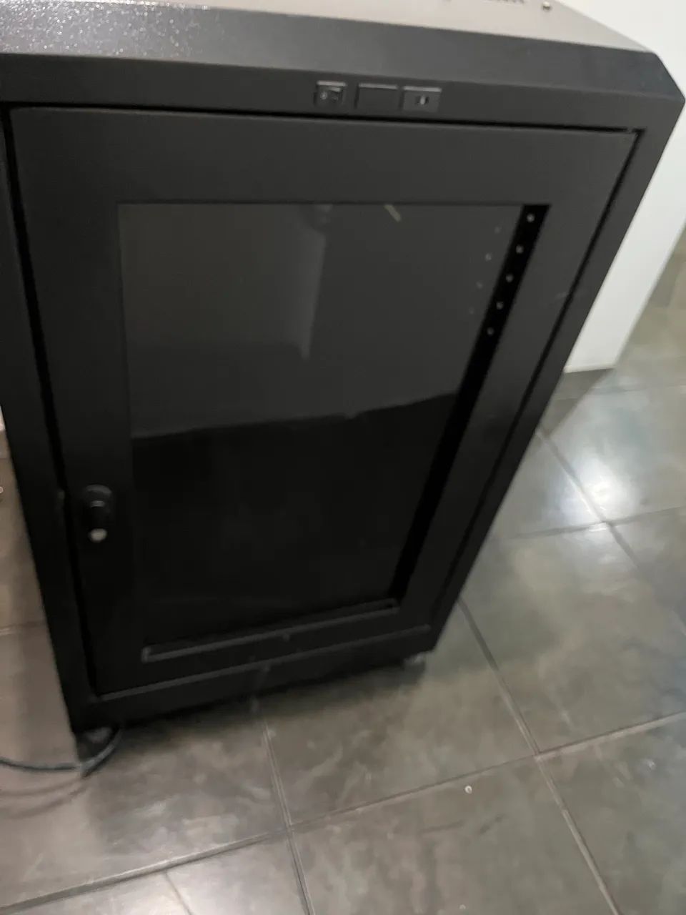 Rack de piso para servidor  - Foto 3