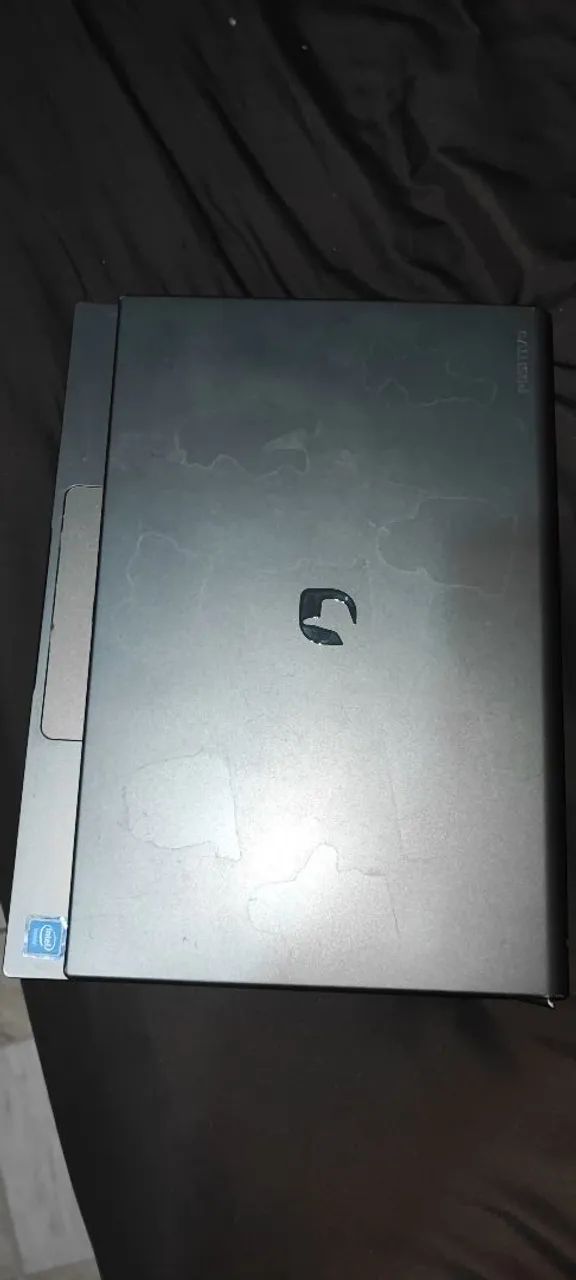 Notebook POSITIVO quebrado