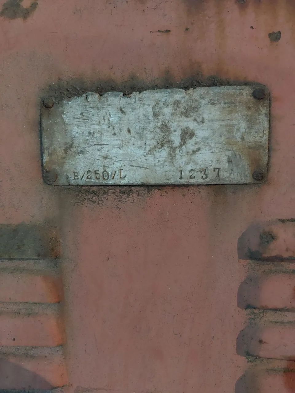 Betoneira Antiga 250L - Muito Robusta - Funcionando (Desapego) - Foto 4