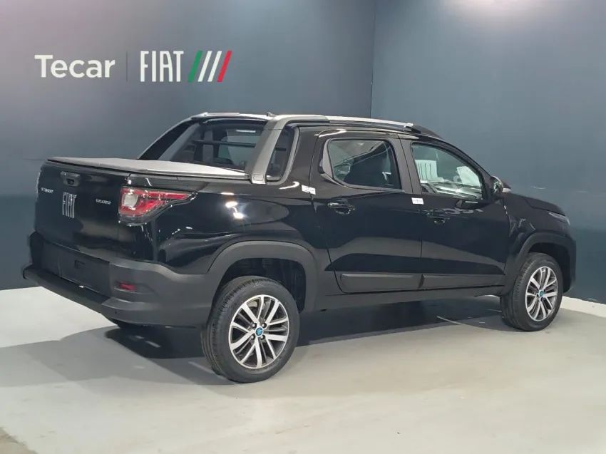Fiat Strada Volcano 1.3 Flex 8V CD 2026 - Foto 5